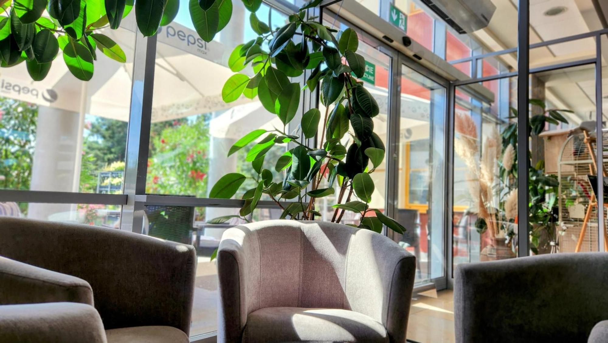 Eurohotel Сважендз Экстерьер фото